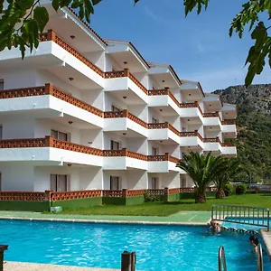 rvhotels-apartamentos-el-quijote.topcostabravahotels.com/